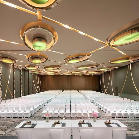 Pullman New Delhi Aerocity Buitenkant foto The Grand Ballroom