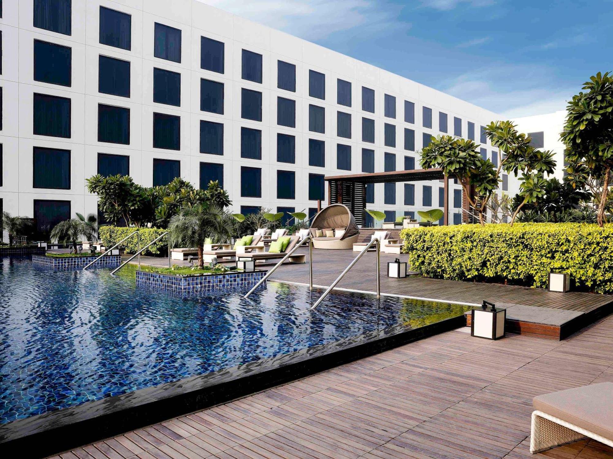 Pullman New Delhi Aerocity Buitenkant foto The Park, New Delhi