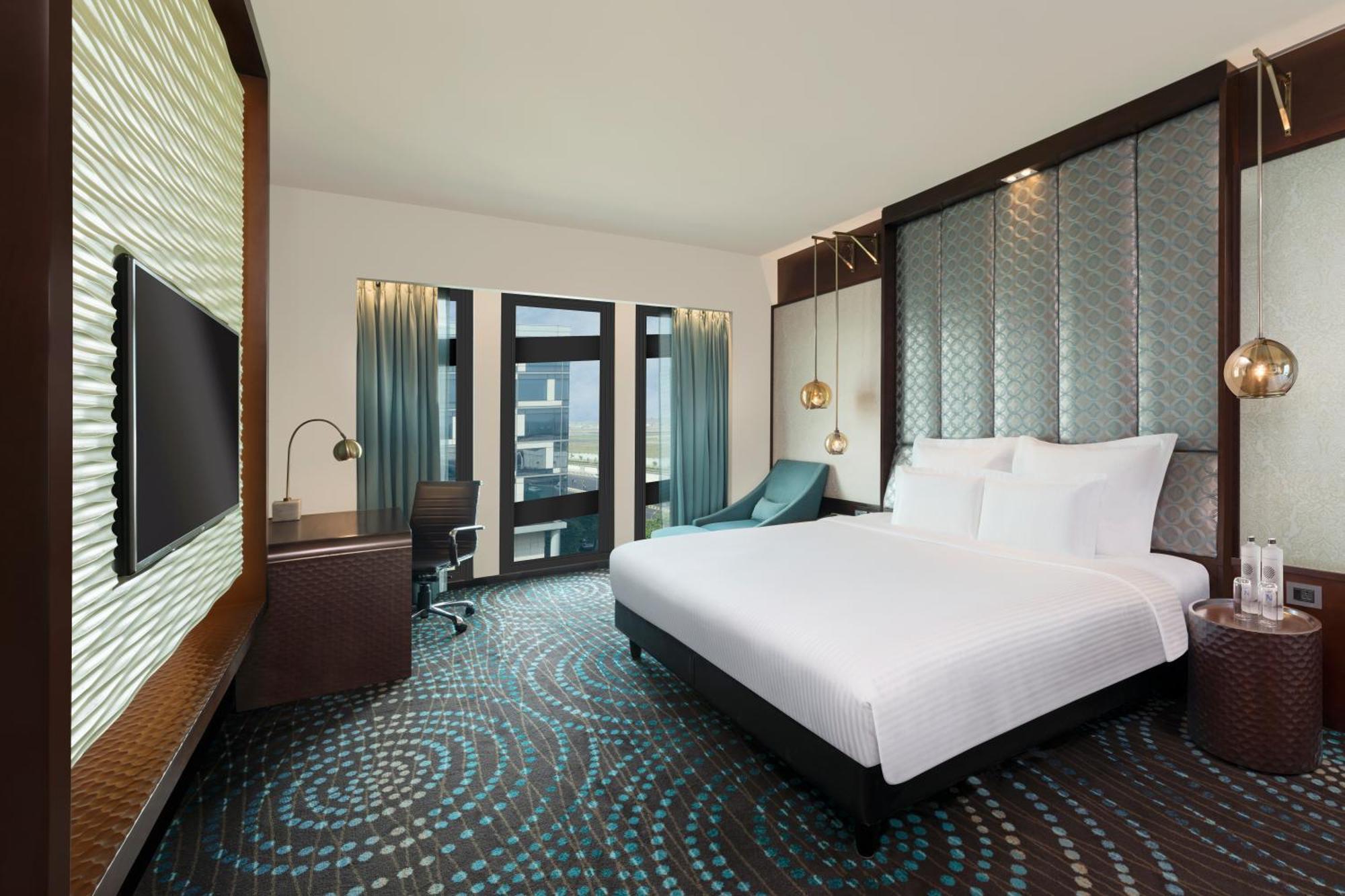 Pullman New Delhi Aerocity Buitenkant foto Deluxe Room