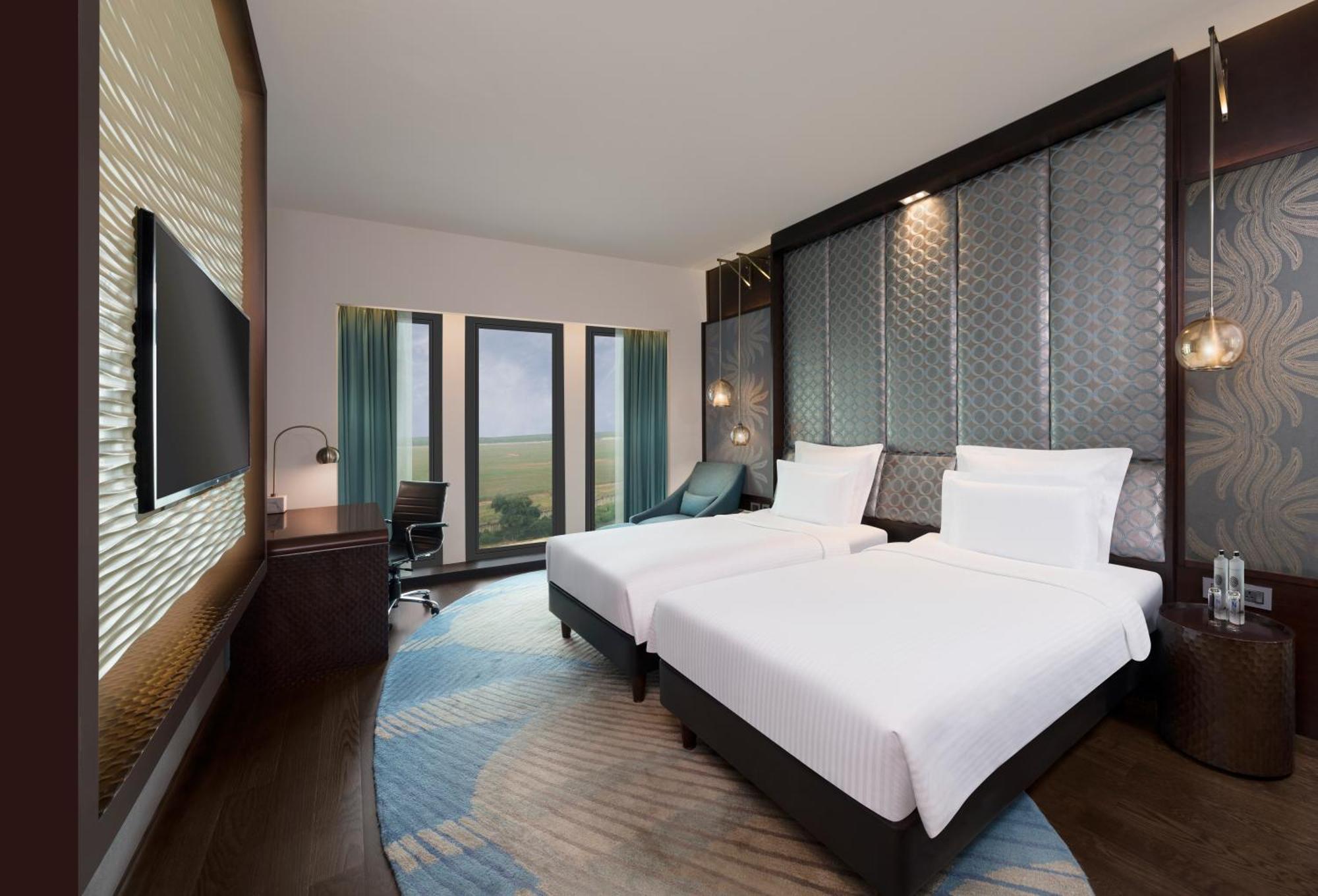 Pullman New Delhi Aerocity Buitenkant foto Deluxe Room